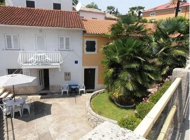 Holiday Home Gobac - Image 1