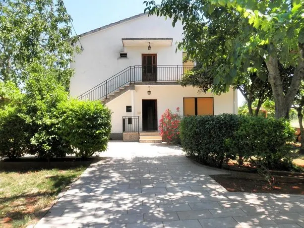 Apartment Cukon - Image 1