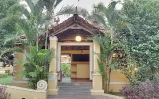 Pifran Holiday Beach Resort - Image 1