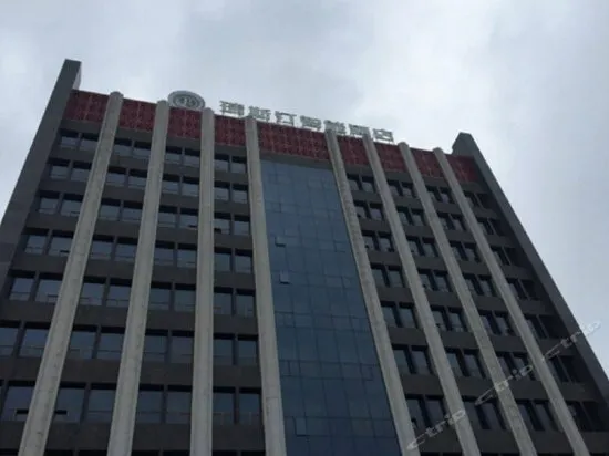 Restin Hotel - Image 1