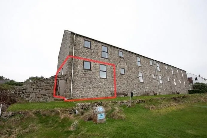 The Studio Nanpean Barn - Image 1