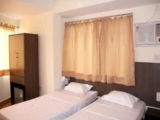 Down Town Guest House - Image 1