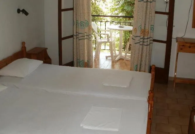 Studios Dimitris - Image 1