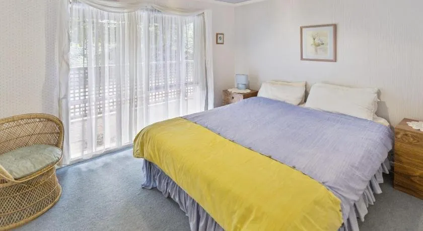 Cedar-Cottage Paynesville - Image 1