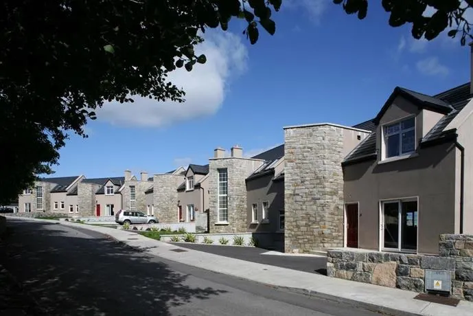 Cottage 501 - Carraroe - Image 1