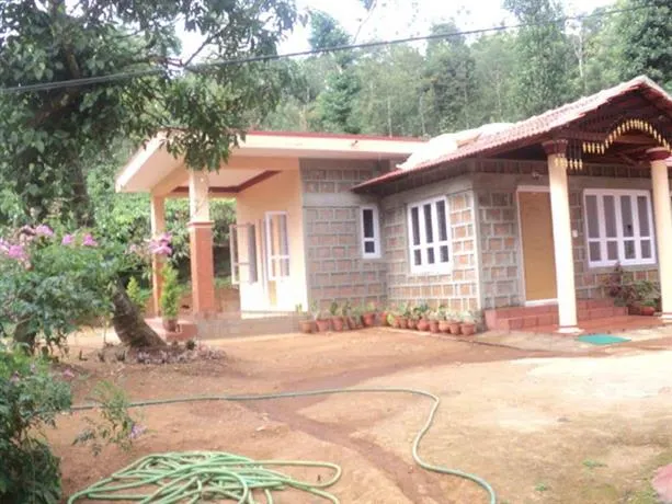 Aanchal Estate Stay - Image 1