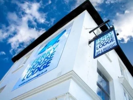 Ferry House Lodge - Image 1