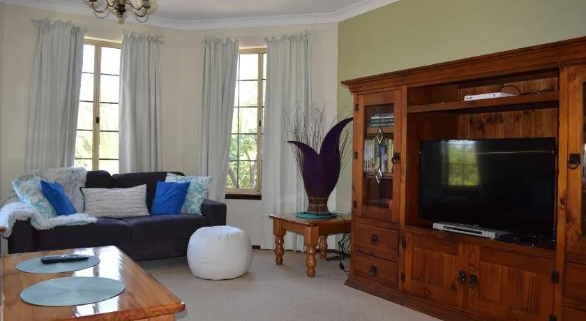 Watersun Beach House - Image 1
