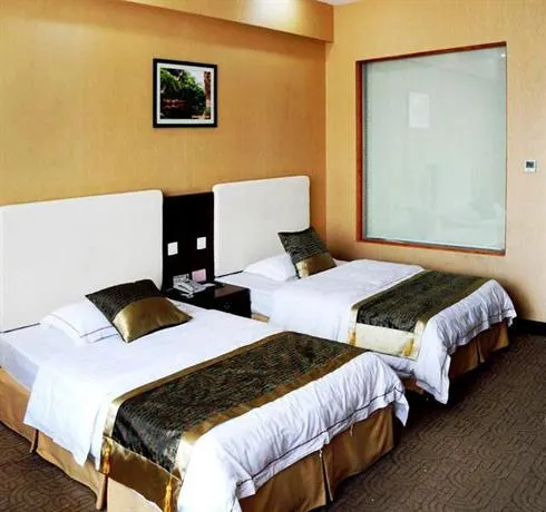 Jinhu Hotel - Image 1