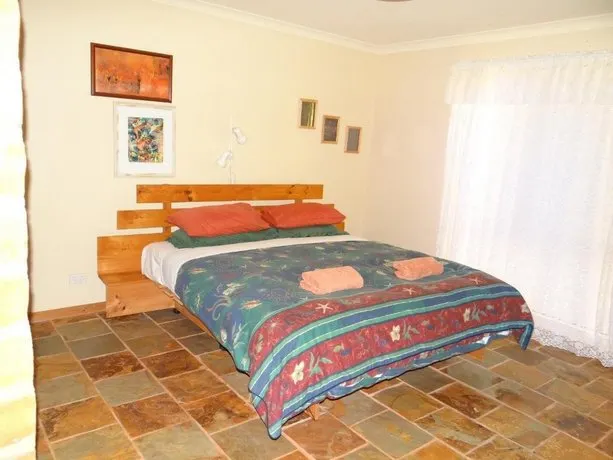Cinnamon Coloureds Farm Cottages - Image 1