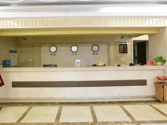 Manduola Boutique Hotel - Image 1