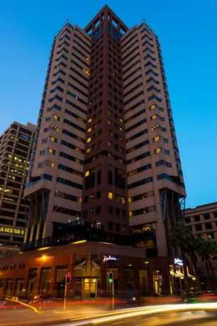 Radisson Blu Hotel & Residence Cape Town - Image 1
