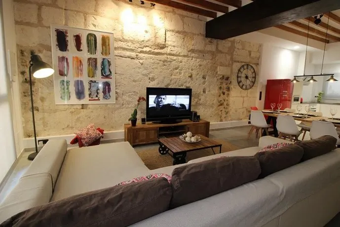 Casa Mercat - Image 1