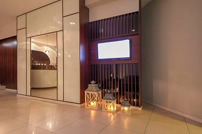 Hotel Sara - Image 1