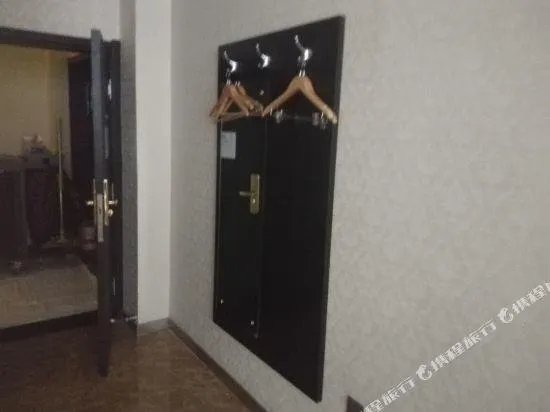 Lanzhou Lantinjager Hotel - Image 1