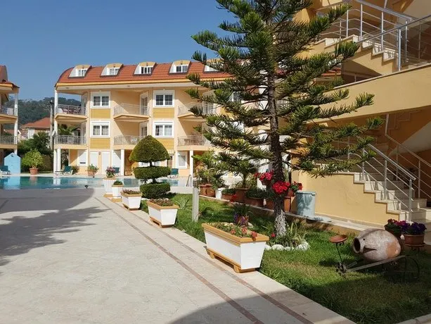 Kemer Houses - Image 1