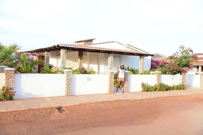 Paraiso Farol - Image 1