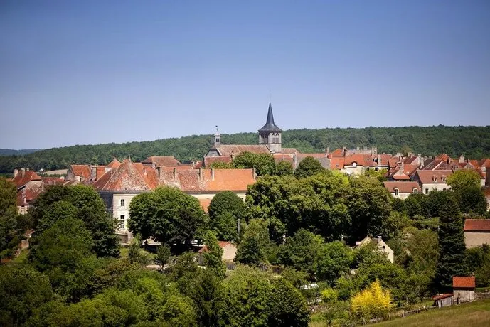 Le Logis de L'Ozerain - Image 1