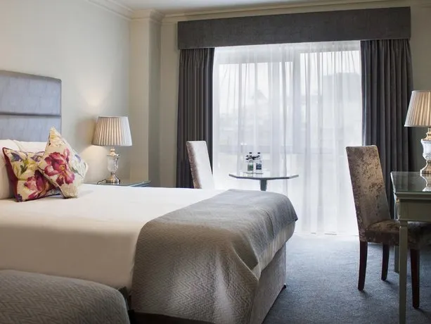 Forster Court Hotel Galway - Image 1