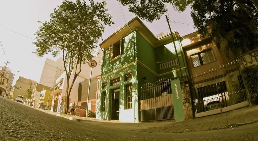 Que Tal Hostel E Arte - Image 1