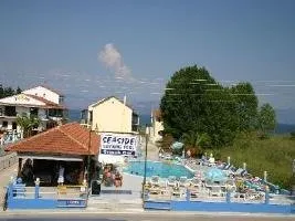 Sea Side Apartments - Image 1