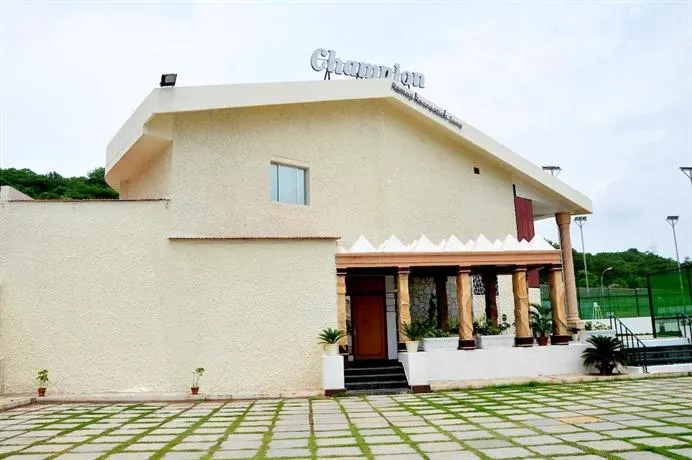Ramoji Film City- Sitara Luxury Hotel - Image 1