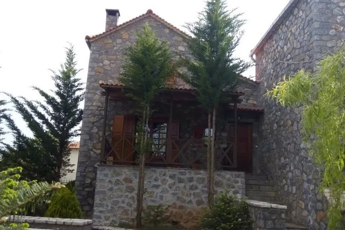 Vitina Stone House - Image 1