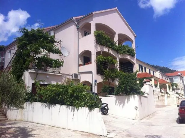 Apartments Milena - Image 1