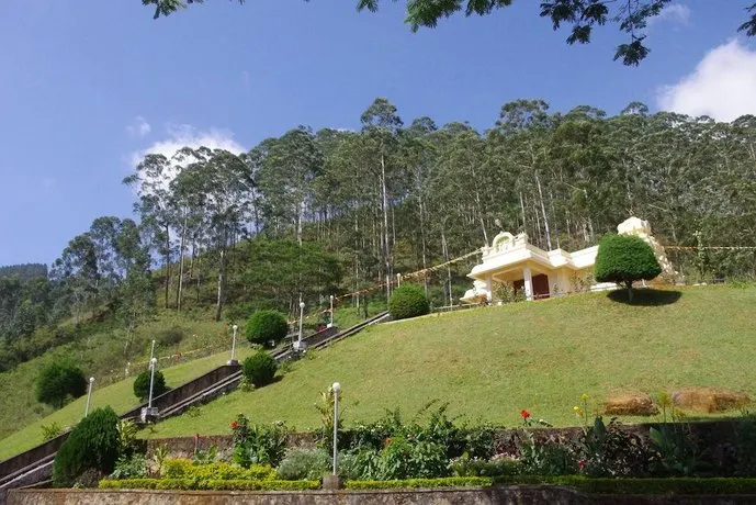 Tearamb Holiday Bungalow - Image 1