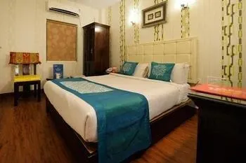 Oyo Rooms Uttam Towers - Image 1