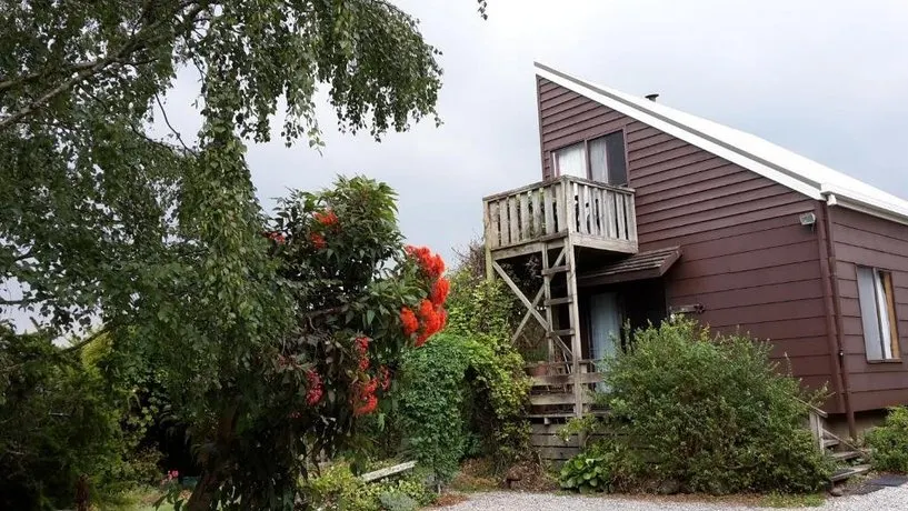 Carinya Farm Holiday Retreat - Image 1