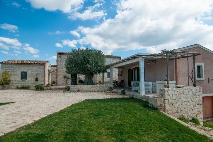 La Casazza - Country House - Image 1