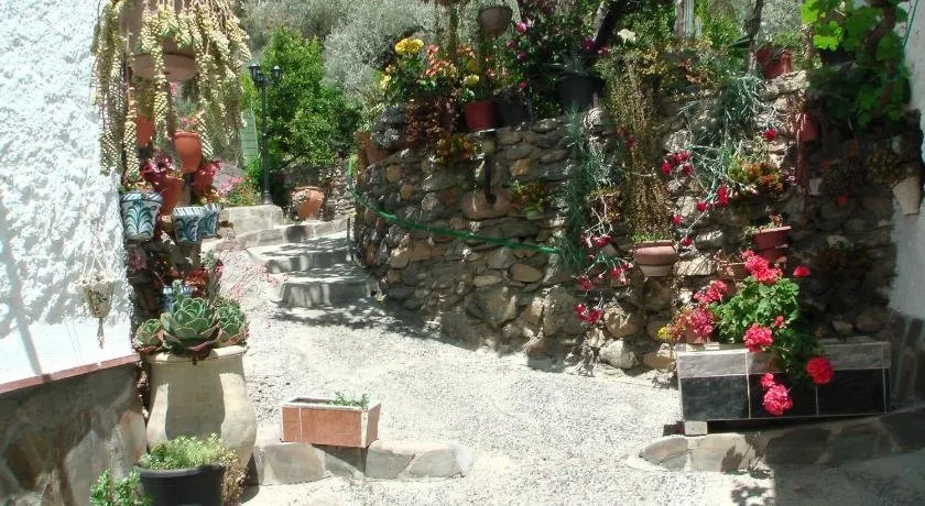 La Granada - Image 1