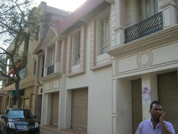 Hotel Royal Heritage - Image 1