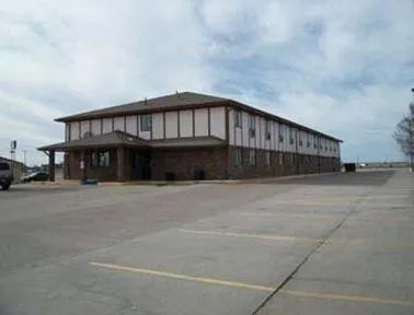 Knights Inn Limon - Image 1