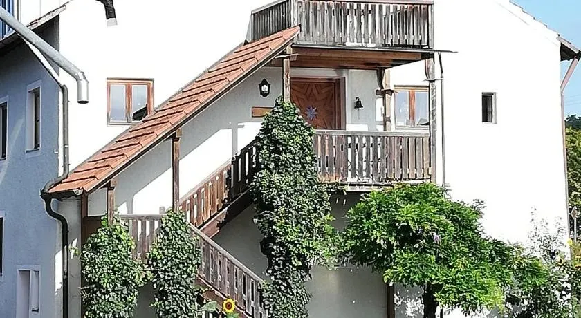 Ferienwohnung am Bioland-Bauernhof - Image 1