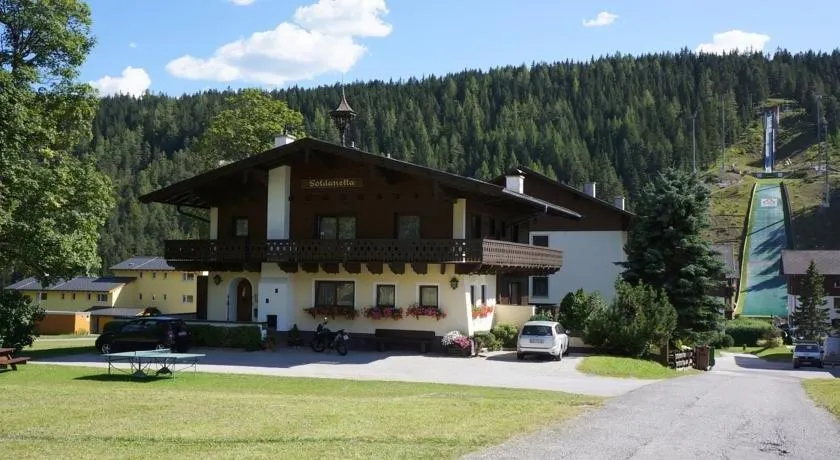 Gästehaus Soldanella - Image 1
