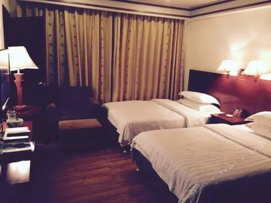 Bailegong Hotel Xinfeng - Image 1