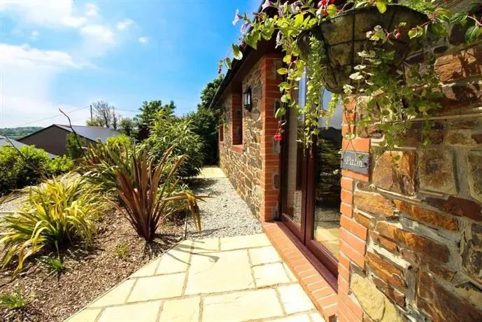 Palm Cottage 83309 - Image 1