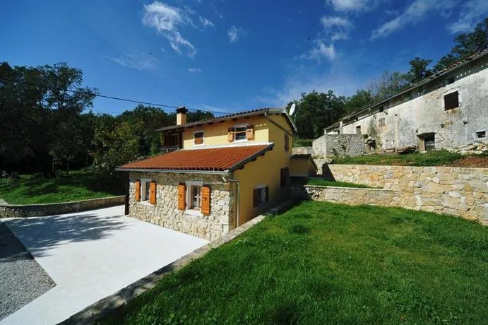 Villa Romantica Moscenicka Draga - Image 1