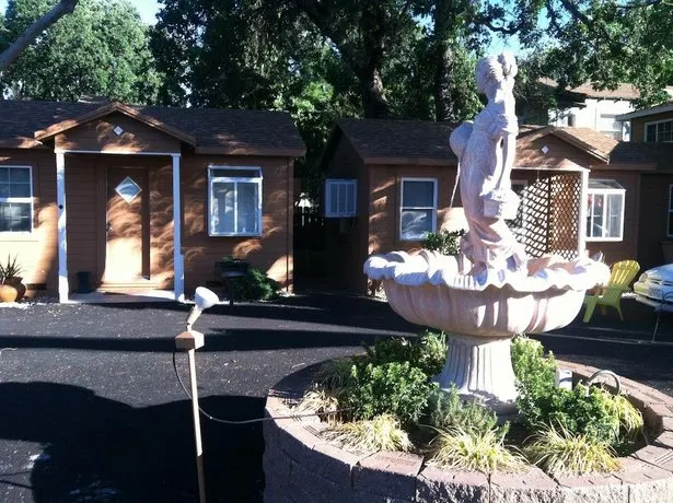 Vista Del Lago Lakehouse & Cottages - Image 1