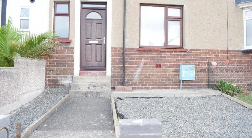 House Stay in Bangor North Wales - Image 1