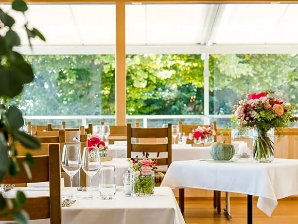 Landgasthof Hotel Menzberg - Image 1