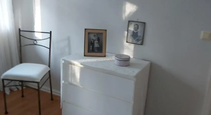 Huset i skogen - Image 1