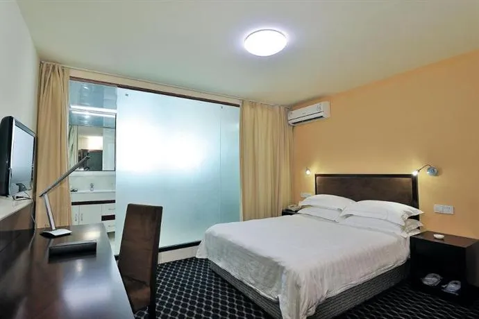Starway Huaxiang Hotel Xiangshan - Image 1