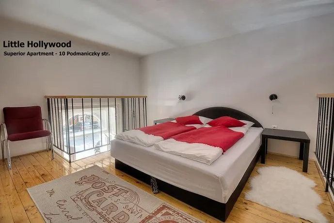Little Americas Westend Apartments - Image 1