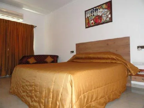 Grand Pavilion Hotel - Image 1
