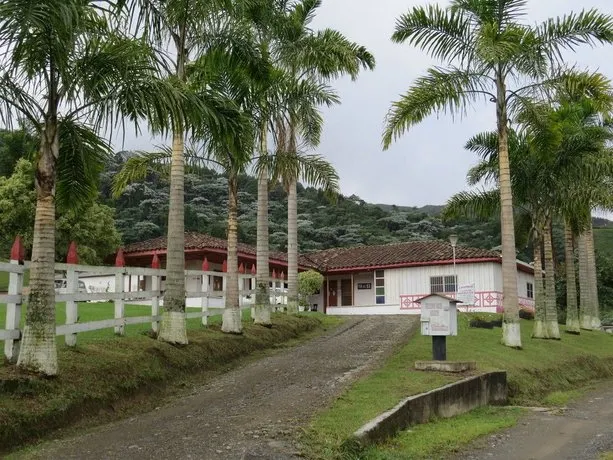 Finca Recreacional Marcelandia - Image 1