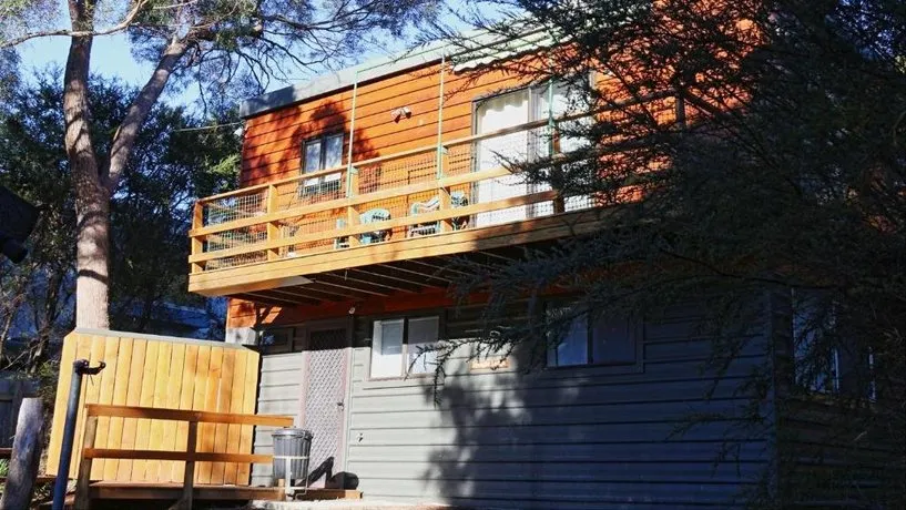 Lysaght Lodge - Image 1