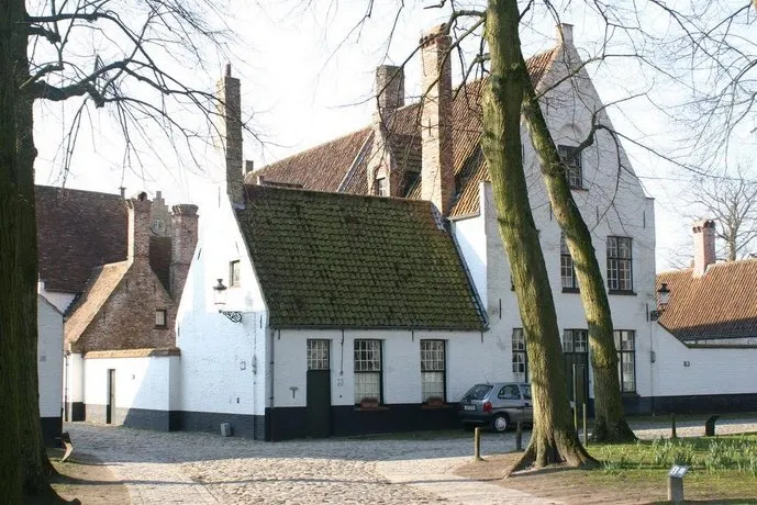 B&B Grey Bruges - Image 1